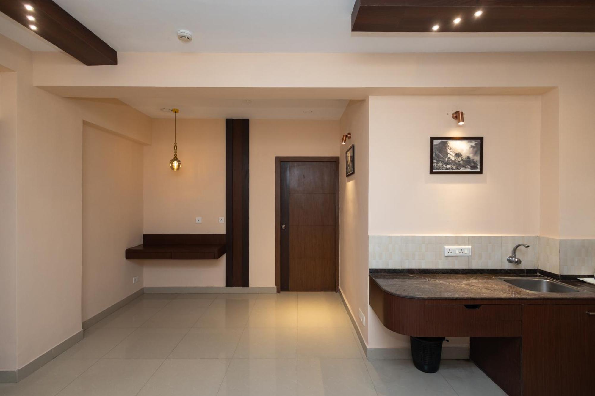 Hotel Lbd & 3*