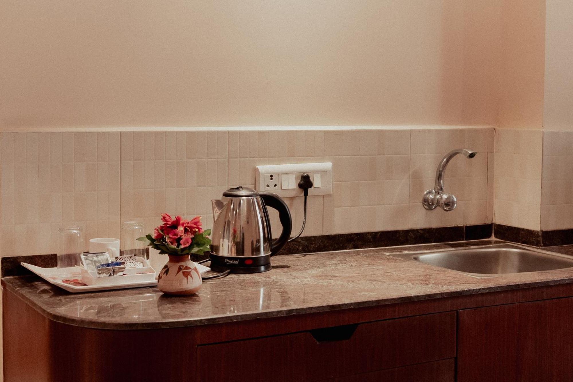 Hotel Lbd & Kolkata